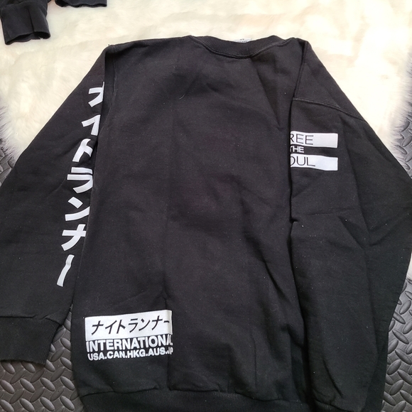 Sweater good Quality - Picture 3 of 4